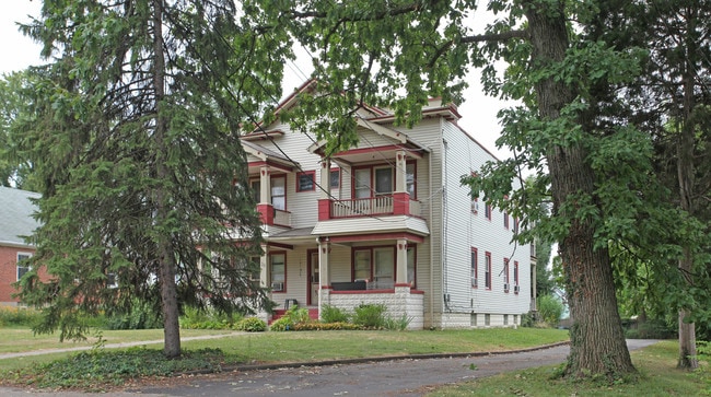 35 Sherry Rd in Wyoming, OH - Building Photo - Building Photo