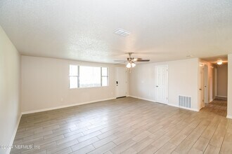 2771 Winchester Ave in Orange Park, FL - Building Photo - Building Photo
