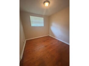 2128 Lambert in Jacksonville, FL - Building Photo - Building Photo