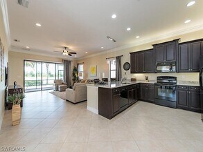 3326 Baltic Dr in Naples, FL - Building Photo - Building Photo