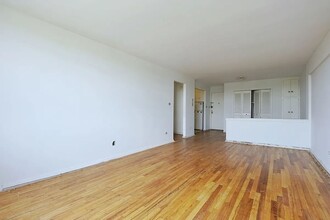 1530 E 8th St in Brooklyn, NY - Building Photo - Building Photo