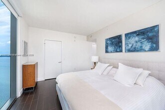 460 NE 28th St in Miami, FL - Building Photo - Building Photo