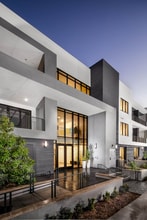 16450 Veterans Wy in Tustin, CA - Building Photo - Building Photo