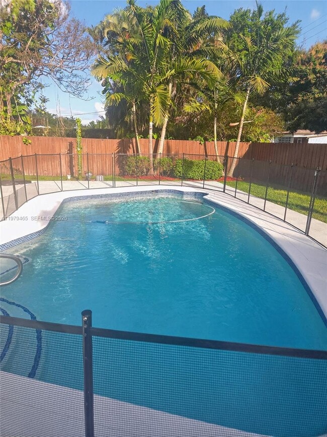 3608 Cleveland St in Hollywood, FL - Building Photo - Building Photo