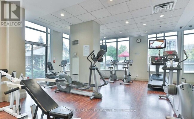 3515-3515 Kariya Dr in Mississauga, ON - Building Photo - Building Photo