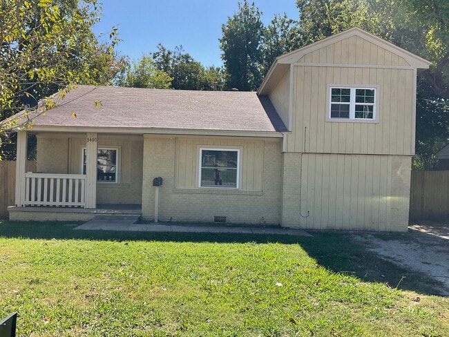 property at 3400 SE 19th St