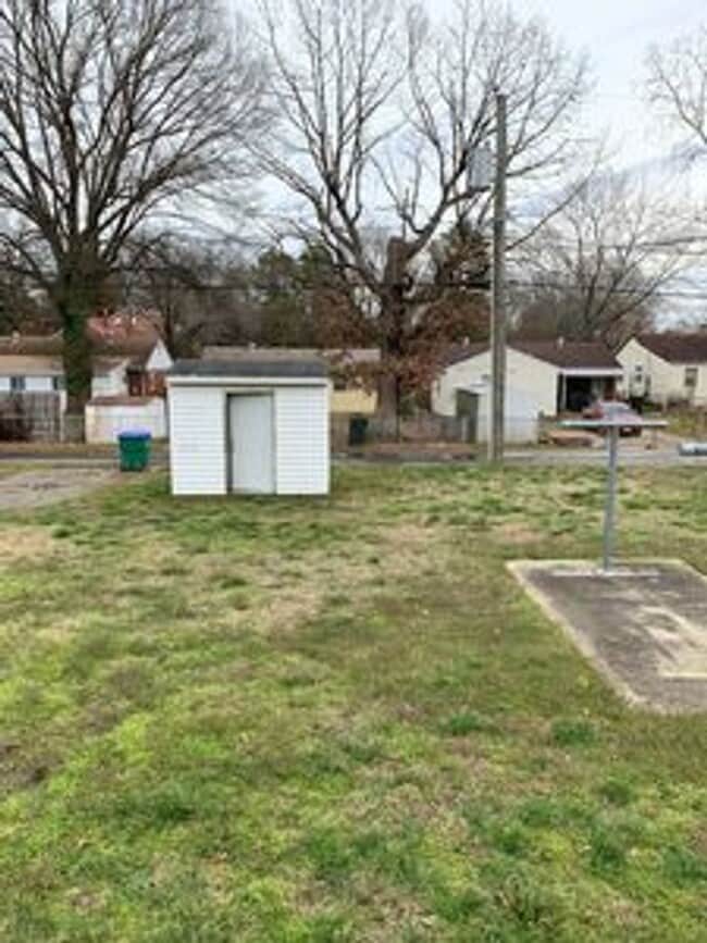 property at 1508 Overlook St