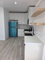 2895 Canal Ave in Long Beach, CA - Building Photo