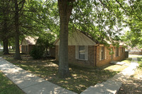 Squire Lake Townhomes in Lexington, KY - Foto de edificio - Building Photo