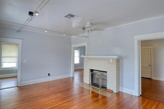 3221 Austin St in Houston, TX - Building Photo - Building Photo