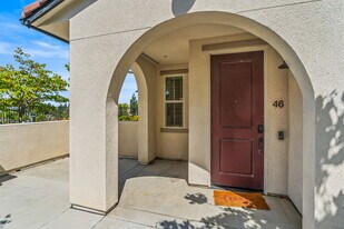 1205 Calle Seabass in San Diego, CA - Building Photo