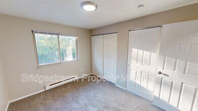 95 N Gebhart Church Rd in Miamisburg, OH - Building Photo - Building Photo