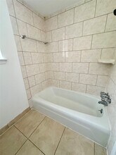 10902 Olympia Dr in Houston, TX - Building Photo - Building Photo