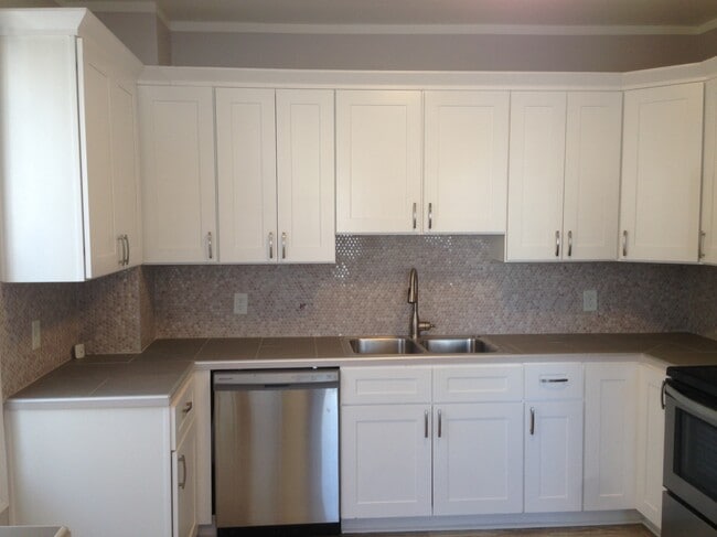 property at 2418 E 16th St