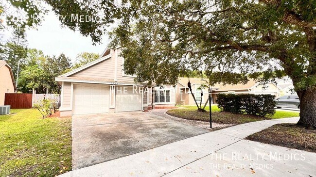 property at 10207 Comfort Cir