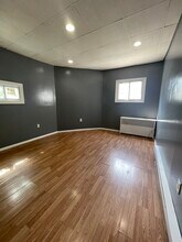 827 S 14th St, Unit 2 in Newark, NJ - Building Photo - Building Photo
