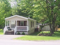 Woodland Manor in West Monroe, NY - Building Photo - Building Photo