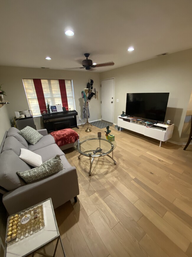 property at 120 E Winchester Rd