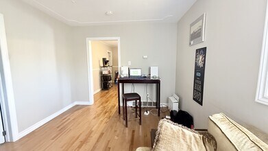 292 Hill St in London, ON - Building Photo - Building Photo