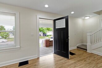 1537 E Legrande Ave in Indianapolis, IN - Building Photo - Building Photo