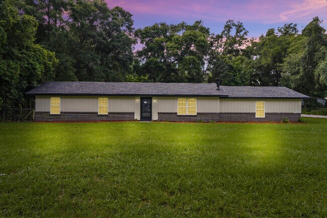 5400 NW 62nd Pl in Ocala, FL - Building Photo - Building Photo