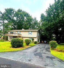122 E Bay View Dr, Unit A in Annapolis, MD - Building Photo - Building Photo