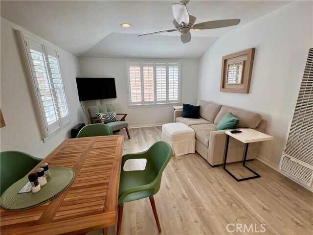 207 Emerald Ave