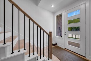 13351 Goodland St in Dallas, TX - Building Photo