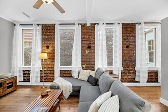 278 King St in Charleston, SC - Building Photo - Building Photo