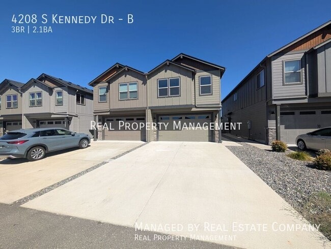 4208 S Kennedy Dr in Ridgefield, WA - Building Photo - Building Photo