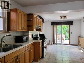 430 Randolph Ave in Windsor, ON - Foto de edificio - Building Photo