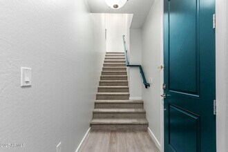 2360 E Hidalgo Ave in Phoenix, AZ - Building Photo - Building Photo