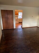 3946 La Rosa Dr in Grove City, OH - Building Photo - Building Photo