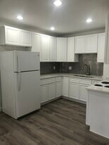 1102 Berkeley St, Unit A in Hanahan, SC - Building Photo
