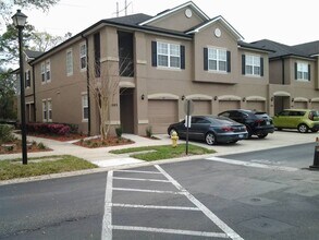 12301 Kernan Ft Blvd in Jacksonville, FL - Building Photo - Building Photo