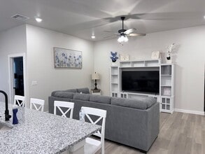 2944 Hidalgo Ave in Midland, TX - Building Photo - Building Photo