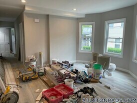 66 Quint Ave, Unit 1 in Boston, MA - Building Photo