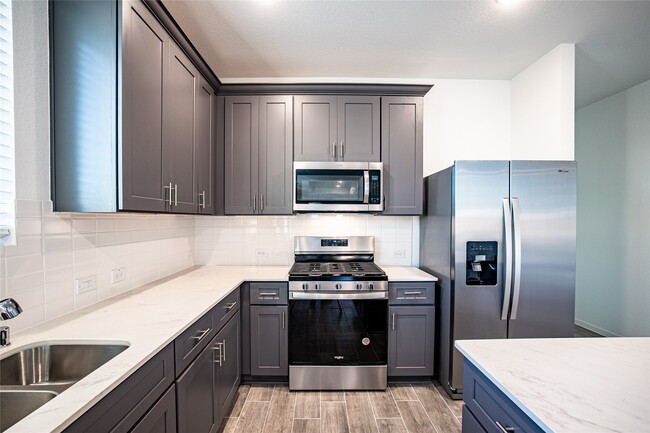 property at 5135 Persimmon Peak Pl