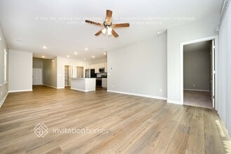 513 Almere Dr in Hampton, GA - Foto de edificio - Building Photo