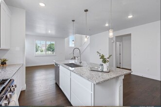 1209 Bon Homme Richard Dr in Fort Collins, CO - Foto de edificio - Building Photo