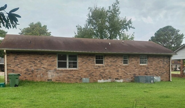 1416 Tradd Ct in Florence, SC - Building Photo - Building Photo