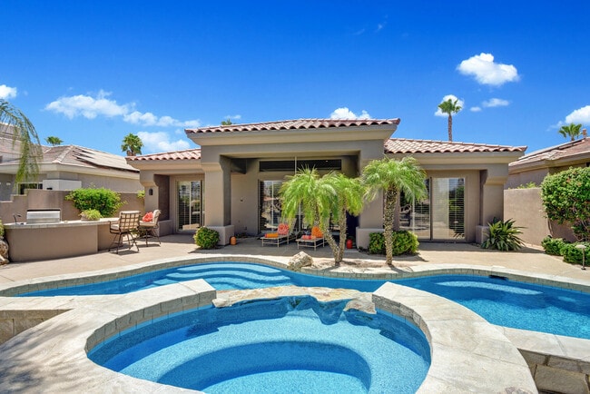property at 280 Gold Canyon Dr