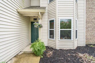 474 Glenn Villa Ln in Avon, IN - Building Photo - Building Photo