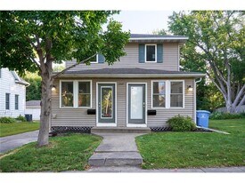 2327 Cole Ave SE in Minneapolis, MN - Building Photo