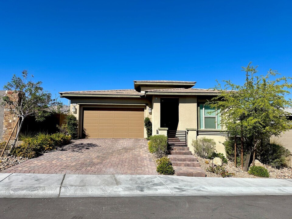 12520 Point Sierra St in Las Vegas, NV - Building Photo