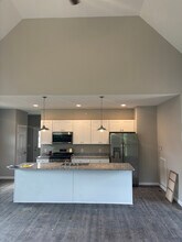 233 Cherokee Dr in Lafayette, TN - Building Photo - Building Photo