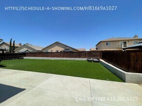 30080 Pine Needle Rd in Romoland, CA - Building Photo - Building Photo