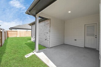 21034 Shore Oak Dr in Cypress, TX - Building Photo - Building Photo
