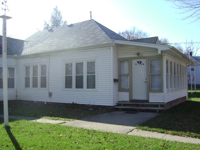 property at 209 W Eureka St