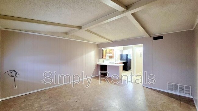 400 Bill Bradford Rd in Sulphur Springs, TX - Building Photo - Building Photo